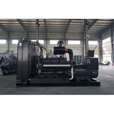 500kw上柴正新柴油發(fā)電機組-上柴正新12缸柴油機12V135BZLD-1柴油發(fā)電機組,缸徑/行程：135/155mm,柴油發(fā)電機組水冷發(fā)動機功率550KW,柴油發(fā)電機組配套馬拉松斯坦福發(fā)電機。廠價直銷歡迎選購：13773399855。