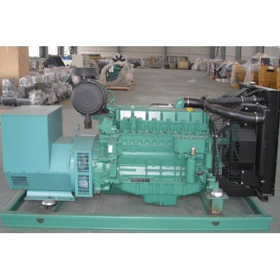 50kw大連道依茨柴油發(fā)電機(jī)組-大連道依茨4缸柴油機(jī)BF4M2012C柴油發(fā)電機(jī)組,缸徑/行程：101/126mm,柴油發(fā)電機(jī)組水冷發(fā)動(dòng)機(jī)功率75KW,柴油發(fā)電機(jī)組配套馬拉松斯坦福發(fā)電機(jī)。廠價(jià)直銷歡迎選購：13773399855。