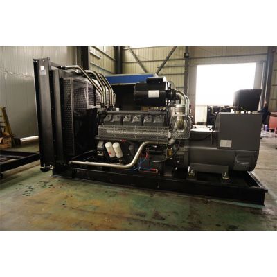 600kw無(wú)錫動(dòng)力柴油發(fā)電機(jī)組-無(wú)錫動(dòng)力12缸柴油機(jī)WD287TAD58柴油發(fā)電機(jī)組,缸徑/行程：138/160mm,柴油發(fā)電機(jī)組水冷發(fā)動(dòng)機(jī)功率638KW,柴油發(fā)電機(jī)組配套馬拉松斯坦福發(fā)電機(jī)。廠(chǎng)價(jià)直銷(xiāo)歡迎選購(gòu)：13773399855。