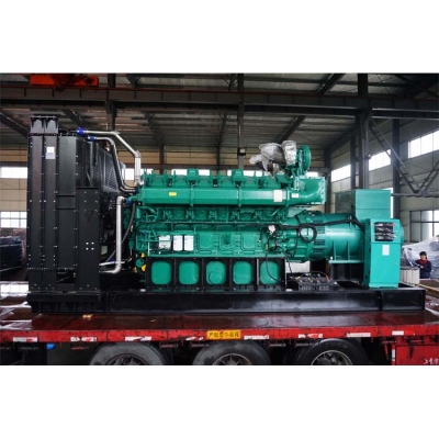 800KW玉柴柴油發(fā)電機(jī)組-玉柴12缸柴油機(jī)YC12VTD1350-D30,柴油發(fā)電機(jī)組缸徑/行程：152/180mm,柴油發(fā)電機(jī)組水冷發(fā)動(dòng)機(jī)功率990KW,柴油發(fā)電機(jī)組配套馬拉松斯坦福發(fā)電機(jī)。廠價(jià)直銷歡迎選購：13773399855。